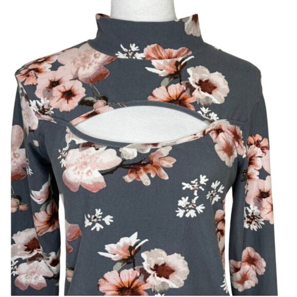 J For Justify Goth Grunge Floral Chest Cutout Mock Neck Top L - Picture 4 of 7